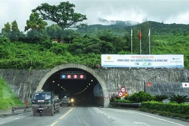 20 năm thông Hầm Hải Vân - Hầm đường bộ hiện đại nhất Đông Nam Á