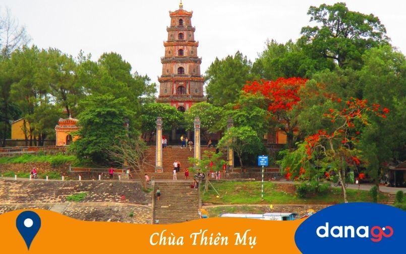 tham quan chùa thiên mụ