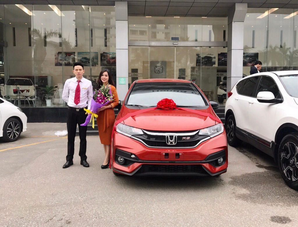 Bàn giao xe honda brio tại Honda Oto Mỹ ĐÌnh