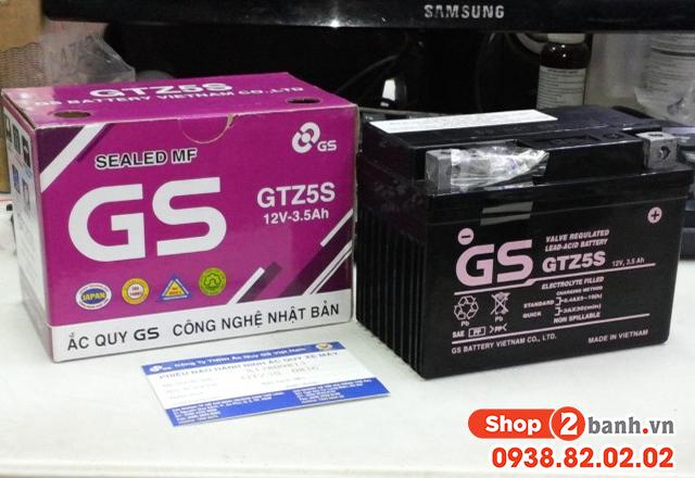Bao lâu thì nên thay bình ắc quy xe Exciter 155 và giá bao nhiêu?