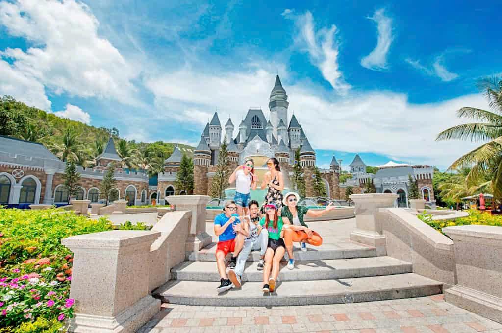 Bí kíp du lịch Nha Trang: Chơi gì, ăn gì, ở đâu để tận hưởng trọn vẹn?