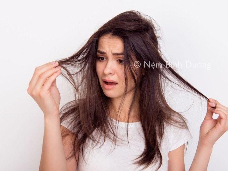 Ngủ dậy tóc bị dựng – Cách khắc phục đơn giản