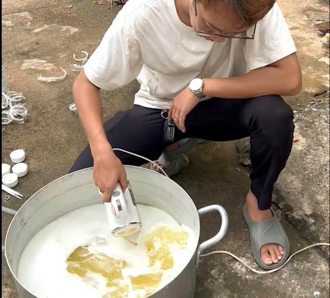 Bên trong cơ sở sản xuất nước hoa giả ‘Made in Dubai’