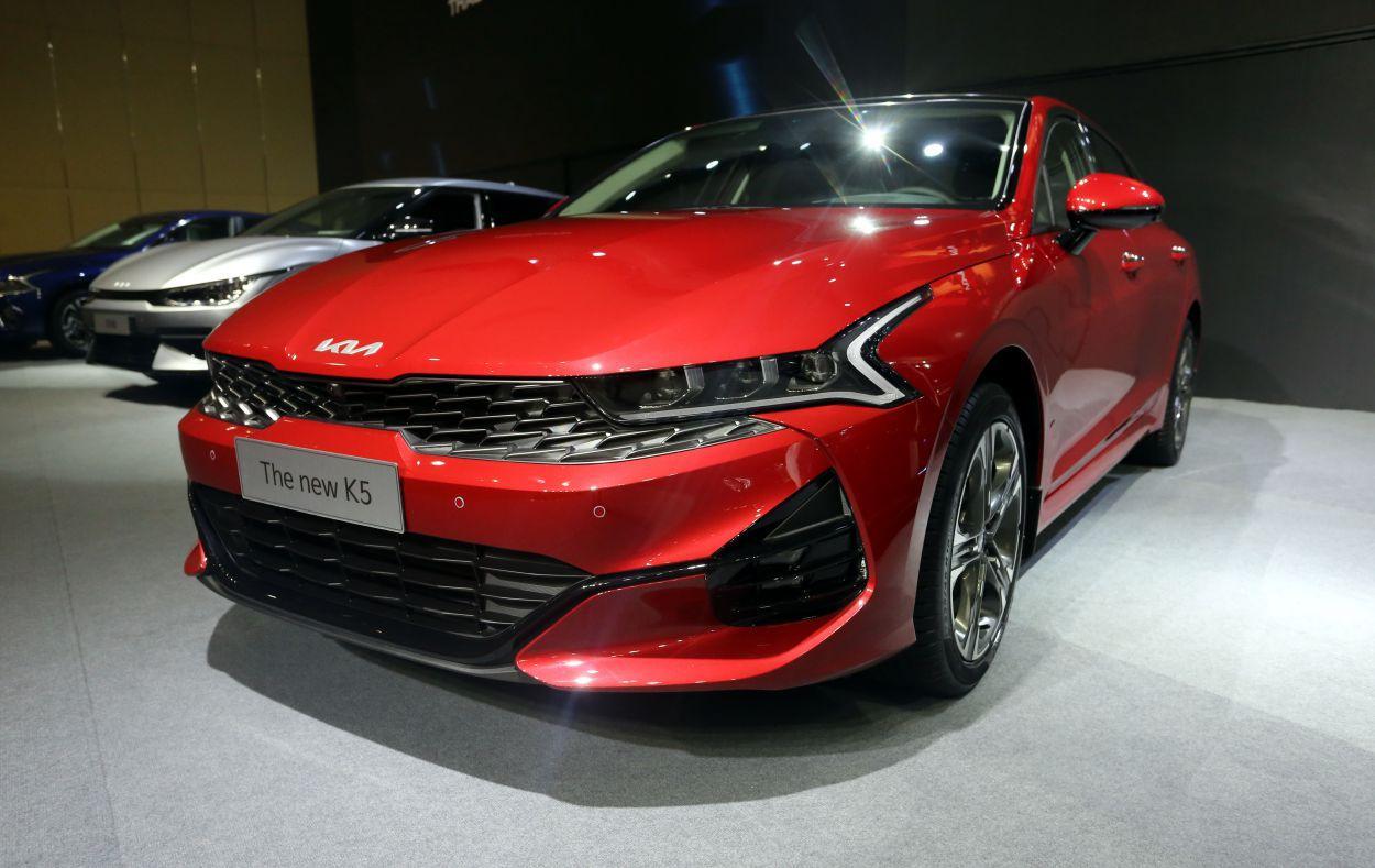 KIA K5 2025
